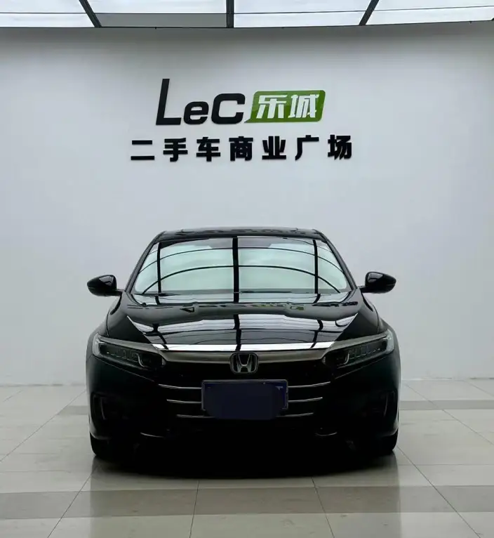 Honda Accord 2022 Model 260TURBO Deluxe Edition – фото 2