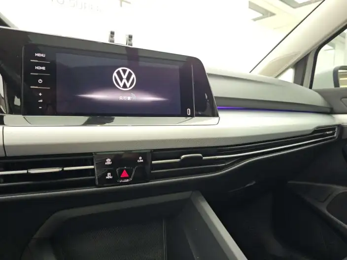 Volkswagen Golf 2023 Model Facelift 280TSI DSG Pro – фото 9