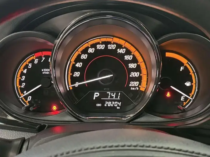 Toyota YARIS L Vios 2022 Model Zhixuan X 1.5L CVT Luxury PLUS Edition – фото 9