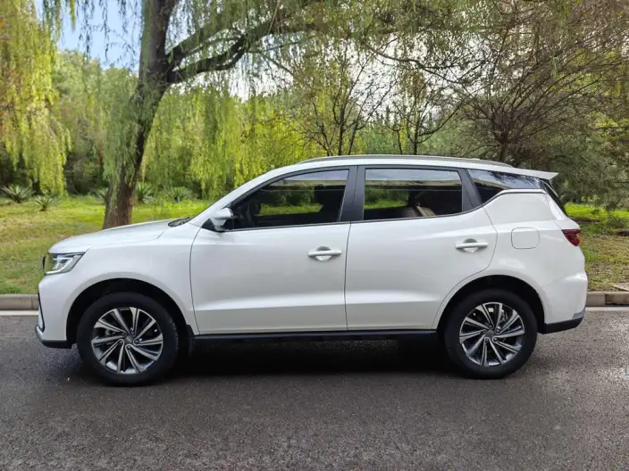 Geely Vision X6 2021 Model PRO 1.4T Manual Luxury Model