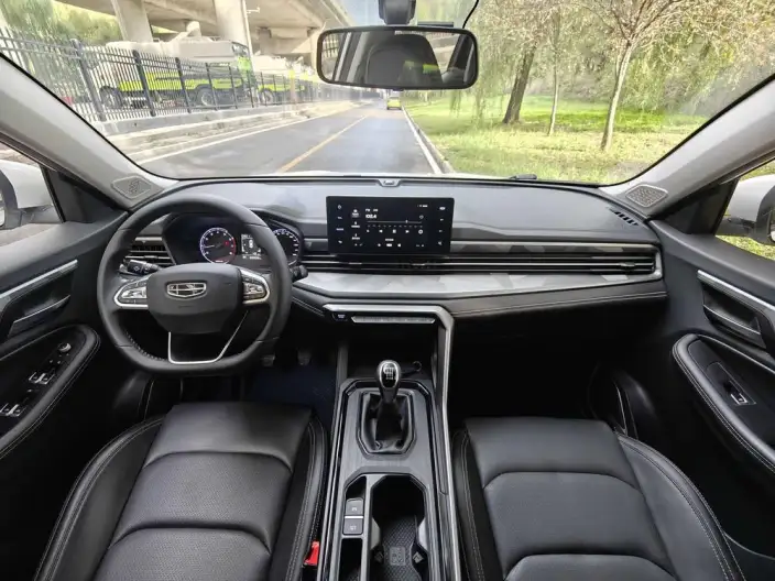 Geely Vision X6 2021 Model PRO 1.4T Manual Luxury Model – фото 9