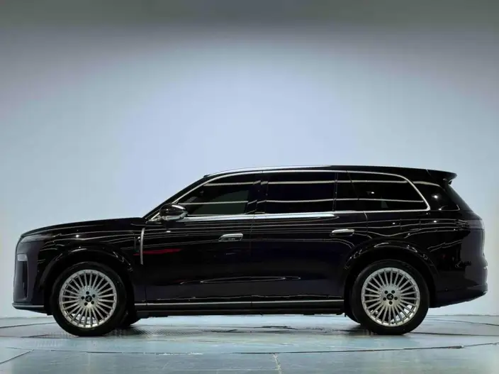 Voyah Taishan P HEV 2026 Model Ultra Edition