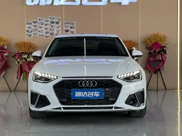 Audi A4 L 2022 Model 40 TFSI Fashion Dynamic Model – фото 2