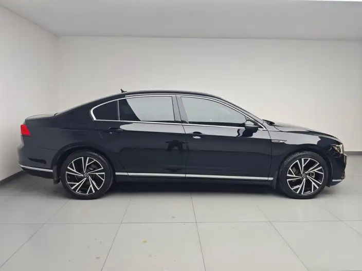 Volkswagen Magotan 2020 Model 330TSI DSG Luxury Model – фото 8