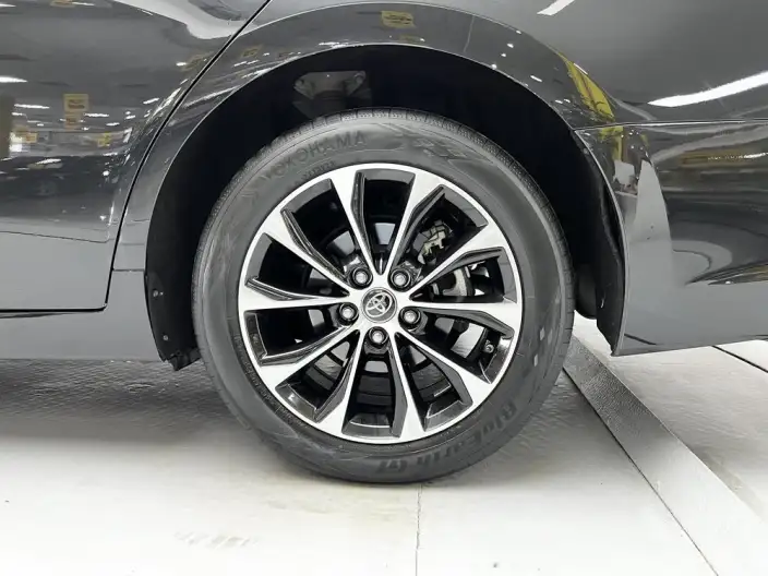 Toyota Avalon 2022 Model 2.0L Deluxe Edition – фото 9