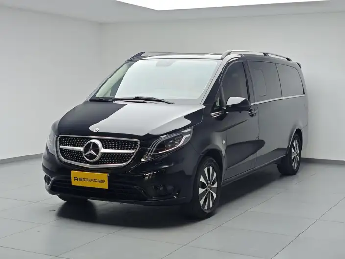 Viano 2021 Model 2.0T Elite Edition 7 seat – фото 1