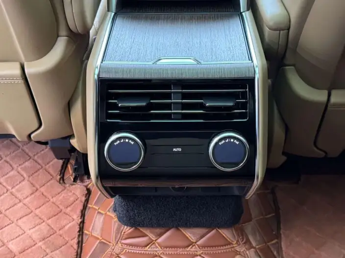 Range Rover 2023 Model 3.0 L6 400PS Shengshi Extended Edition – фото 10