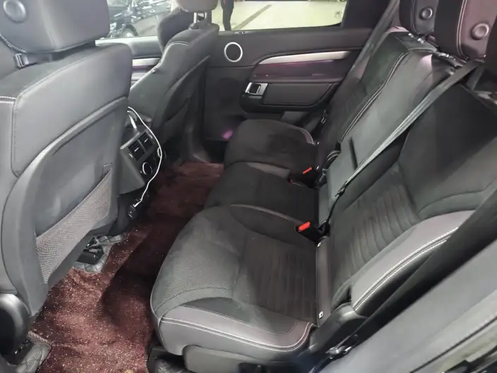 Land Rover Discovery 2023 Model 360PS R-Dynamic S – фото 8