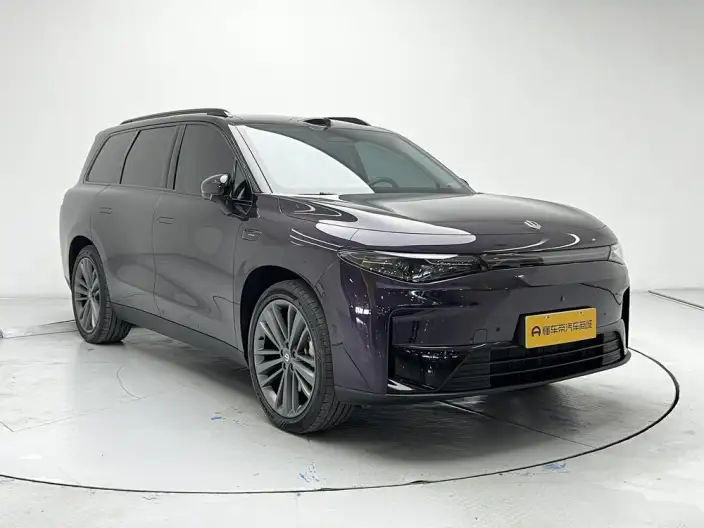 Leapmotor C16 2026 Model EV Edition 630 LiDAR Zhizun Edition 6 seat