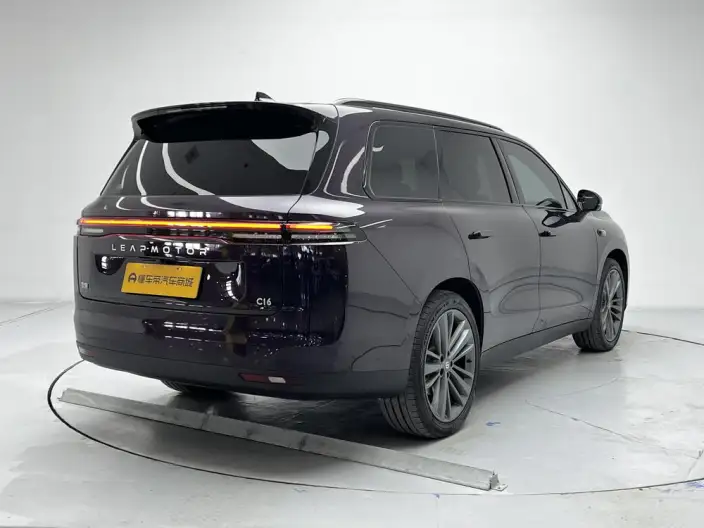 Leapmotor C16 2026 Model EV Edition 630 LiDAR Zhizun Edition 6 seat – фото 7