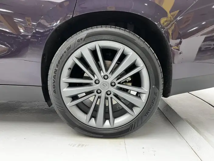 Leapmotor C16 2026 Model EV Edition 630 LiDAR Zhizun Edition 6 seat – фото 9