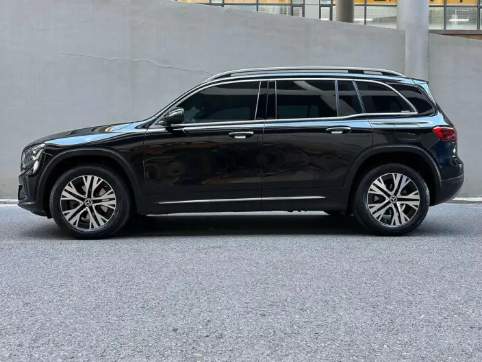 Mercedes-Benz GLB 2025 Model GLB 220 Dynamic Model – фото 3
