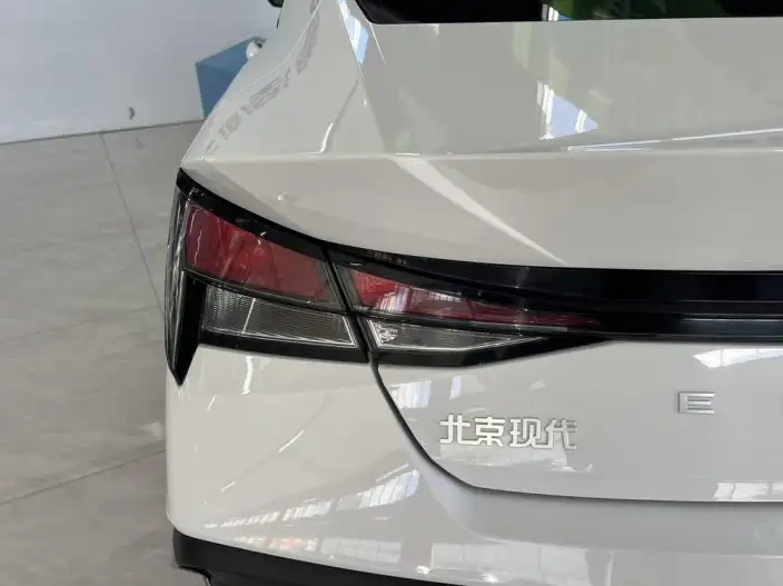 Hyundai Ioniq 2023 Model 1.5L CVT GLS Leading version – фото 6