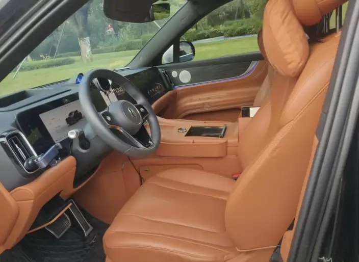 Aito M9 2024 Model Extended Range Ultra VI seat Edition – фото 7