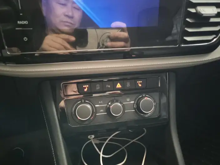 Jeta VS5 2023 Model 280TSI Automatic Enterprising Edition