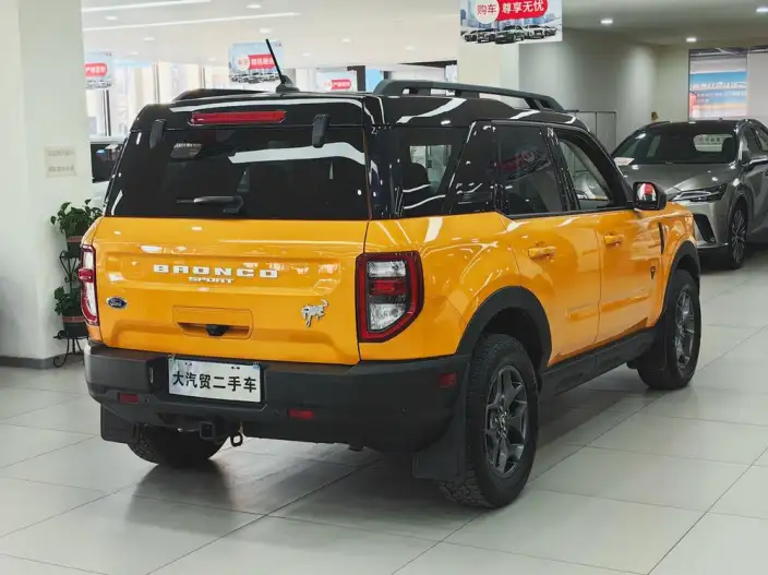 Ford Bronco 2021 Model 2.0T Automatic 4WD 5 seat Parallel Imported – фото 5