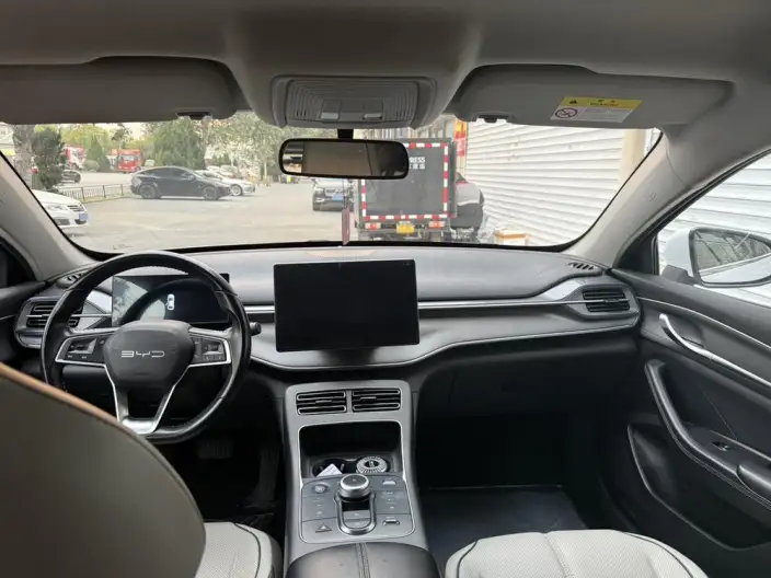 BYD Destroyer 05 2024 Model Honor Edition DM-i 55KM Luxury Model – фото 7