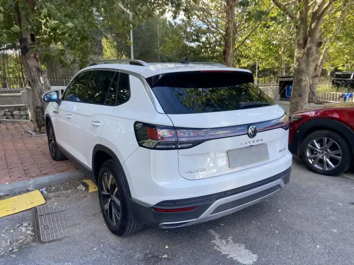 Volkswagen Tayron 2023 Model 280TSI 2WD Luxury Plus Advanced version – фото 4