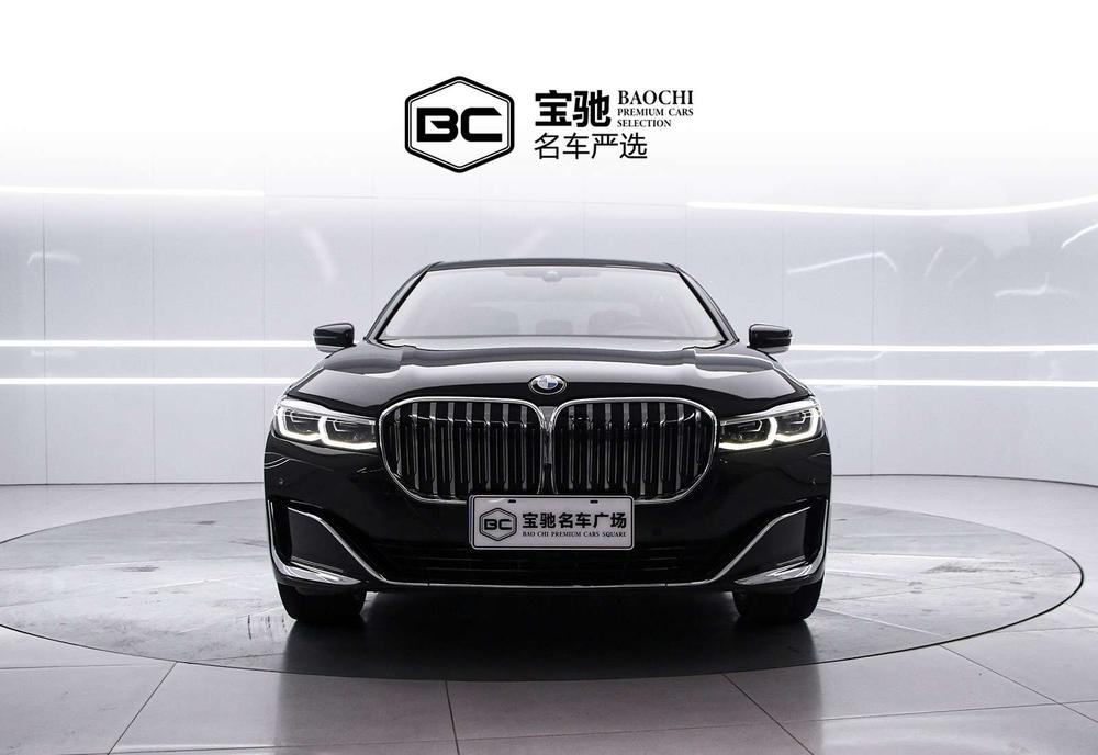 BMW 7 Series Модель 2019 года 730Li Luxury Set – фото 2