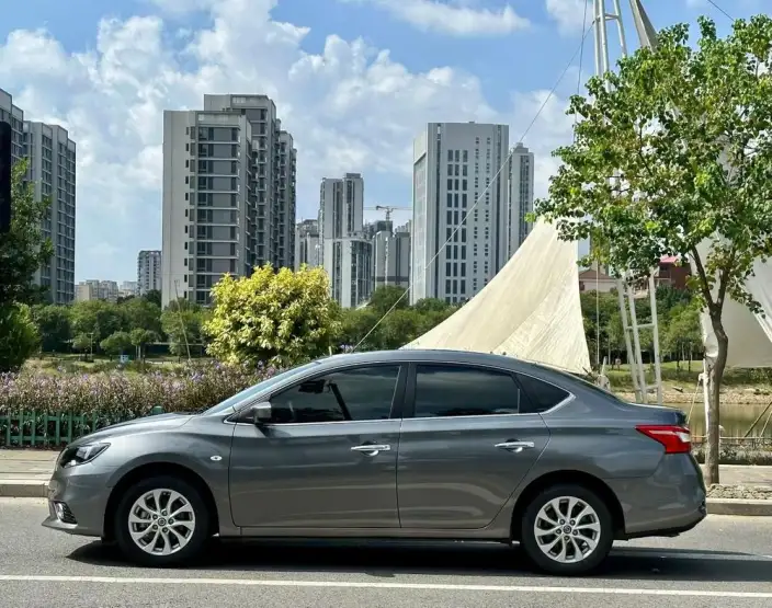 Nissan Sylphy 2022 Model Classic 1.6 XL CVT Deluxe Edition