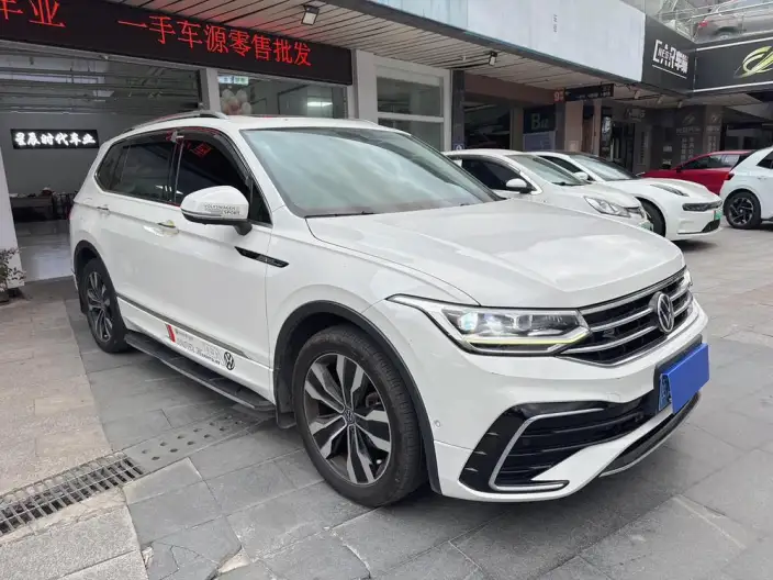 Volkswagen Tiguan L 2022 Model 330TSI Automatic 2WD R-Line Enjoy the version more – фото 3