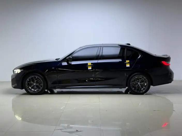 BMW 3 Series 2025 Model 330Li M Sports Night Set – фото 4