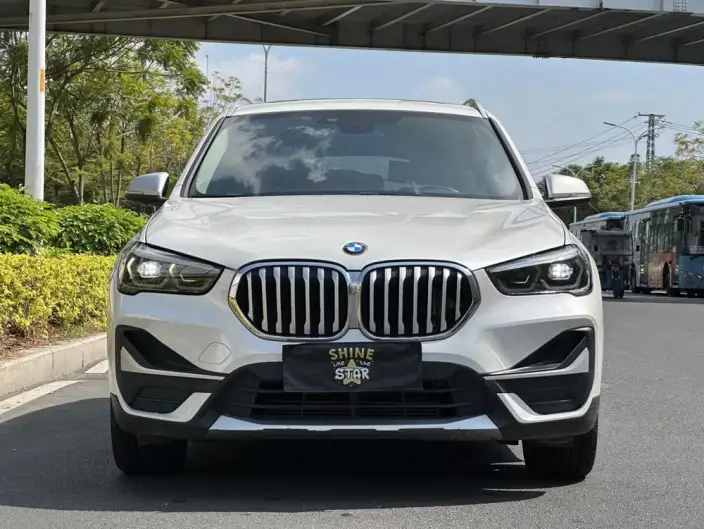 BMW X1 2021 Model Facelift sDrive20Li Exclusive Model – фото 2
