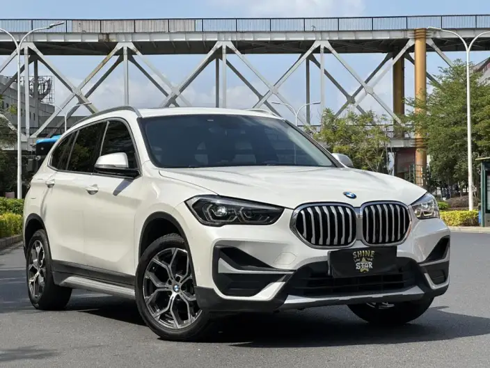 BMW X1 2021 Model Facelift sDrive20Li Exclusive Model – фото 3