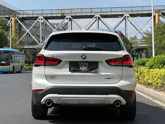 BMW X1 2021 Model Facelift sDrive20Li Exclusive Model – фото 6