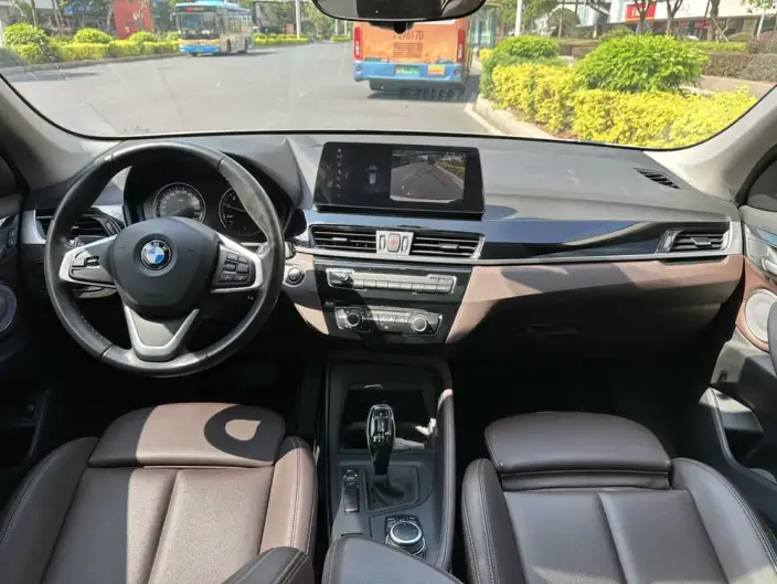 BMW X1 2021 Model Facelift sDrive20Li Exclusive Model – фото 9