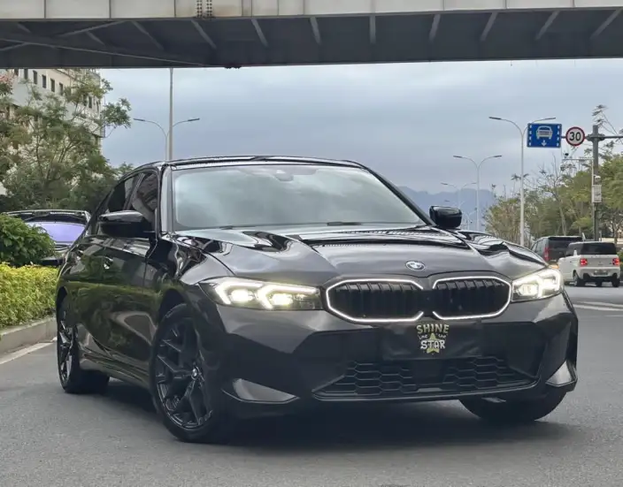 BMW 3 Series 2025 Model 330Li M Sports Night Set – фото 3