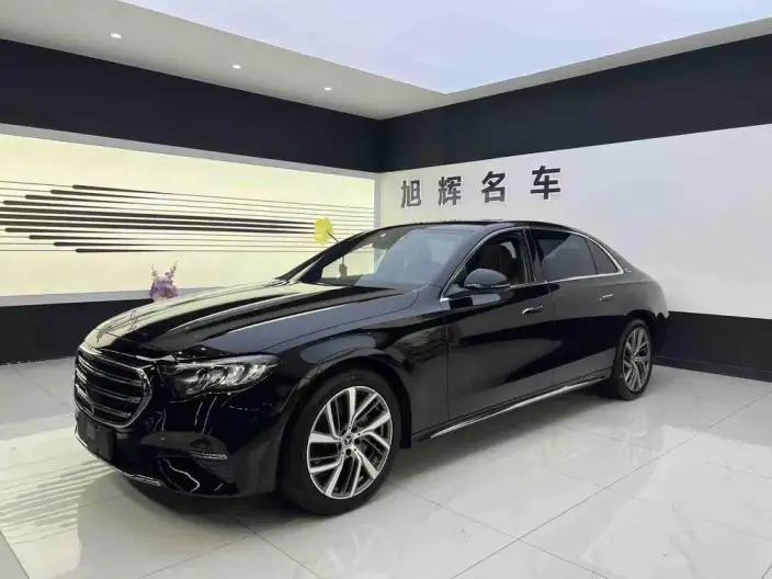 Mercedes-Benz E-Class 2025 Model E 300 L Fashion Model sedan – фото 1