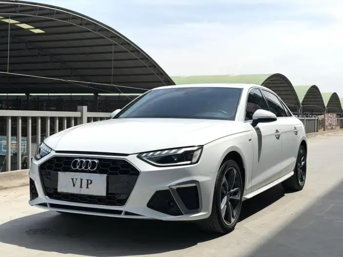 Audi A4 L 2022 Model 40 TFSI Fashion Dynamic Model – фото 1