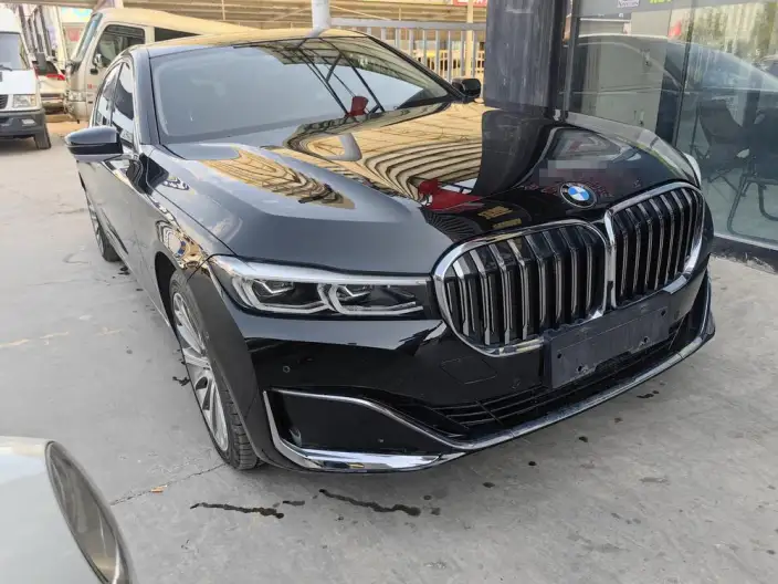 BMW 7 Series 2021 Model 740Li Leading Model Luxury Set – фото 3