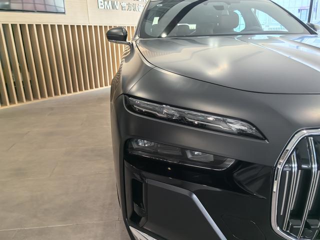 BMW 7 Series 2023 740Li Premium M Sport Package – фото 6