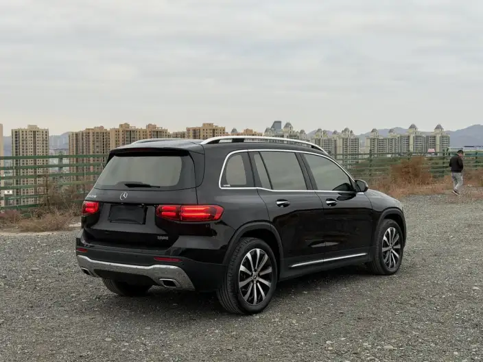 Mercedes-Benz GLB 2024 Model Facelift GLB 220 Fashion Model – фото 6