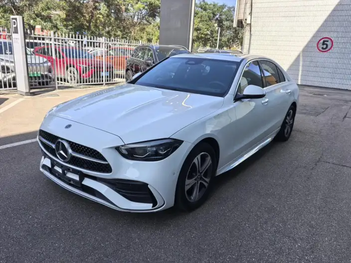 Mercedes-Benz C-Class 2022 Model C 200 L Sports Edition – фото 1