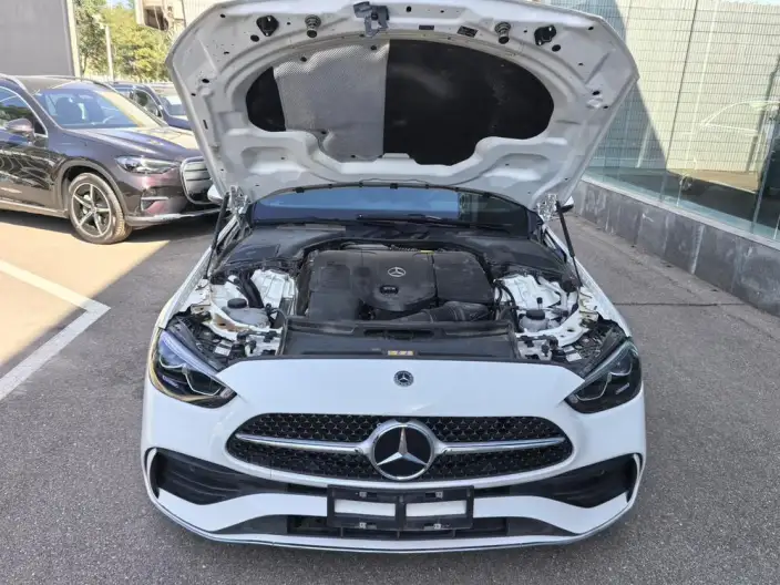 Mercedes-Benz C-Class 2022 Model C 200 L Sports Edition – фото 2