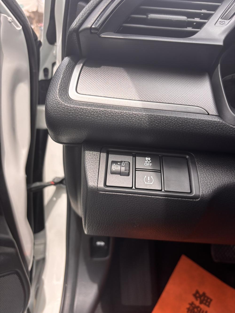 Honda Civic Модель 2019 года 180TURBO CVT Shangdong Edition Country VI – фото 17
