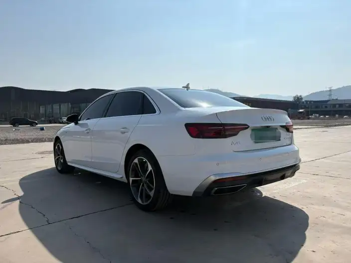 Audi A4 L 2024 Model 40 TFSI Fashion Dynamic Model – фото 4
