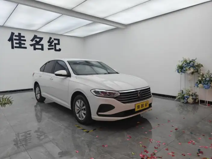 Volkswagen Lavida 2024 Model 1.5L Automatic Deyi Edition – фото 3