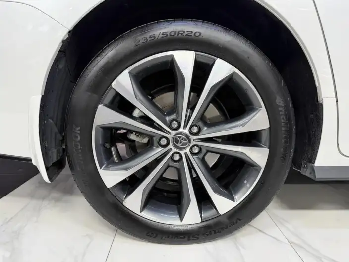 Granvia 2024 Model Intelligent Hybrid 2.5L 2WD Noble PLUS Edition – фото 8