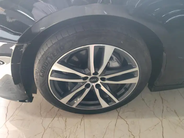 Audi A6L 2022 Model 40 TFSI Luxury Dynamic Model – фото 4