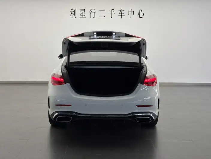 Mercedes-Benz C-Class 2023 Model Facelift C 200 L Sports Edition – фото 6