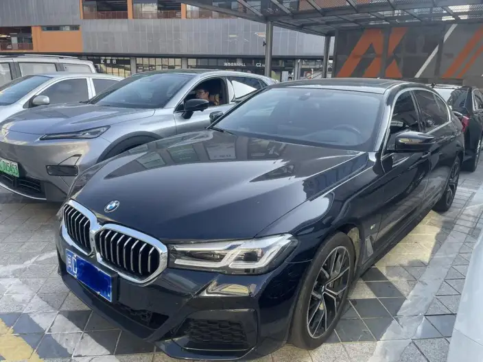 BMW 5 Series 2023 Model 530Li Exclusive Model M Sports Set – фото 1