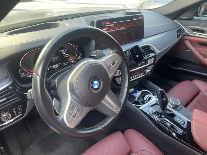BMW 5 Series 2023 Model 530Li Exclusive Model M Sports Set – фото 6