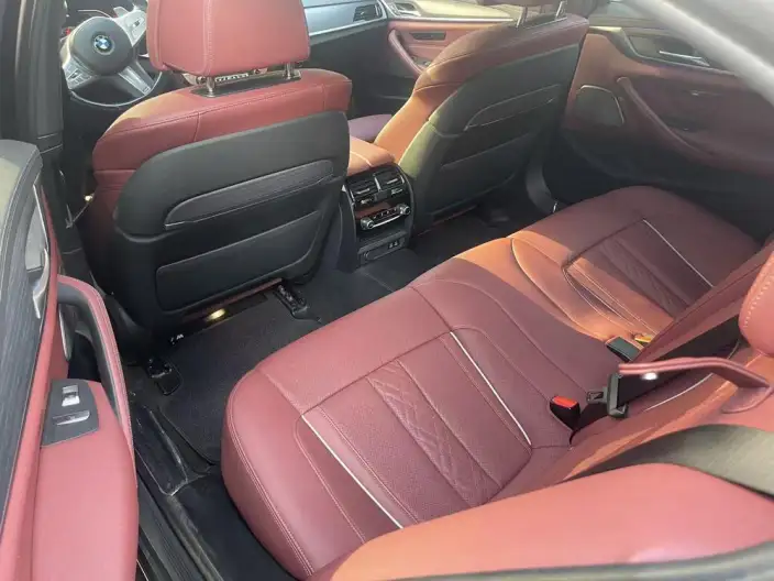 BMW 5 Series 2023 Model 530Li Exclusive Model M Sports Set – фото 9