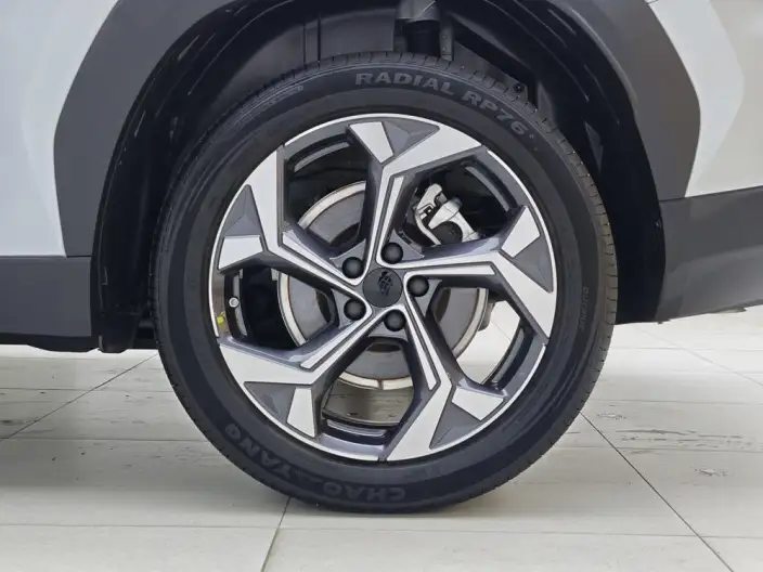 Geely Boyue L 2024 Model 1.5TD DCT Premium Edition – фото 9