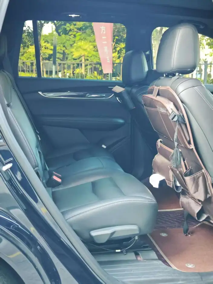 Cadillac XT6 2022 Model 2.0T VII seat 2WD Luxury Model – фото 8