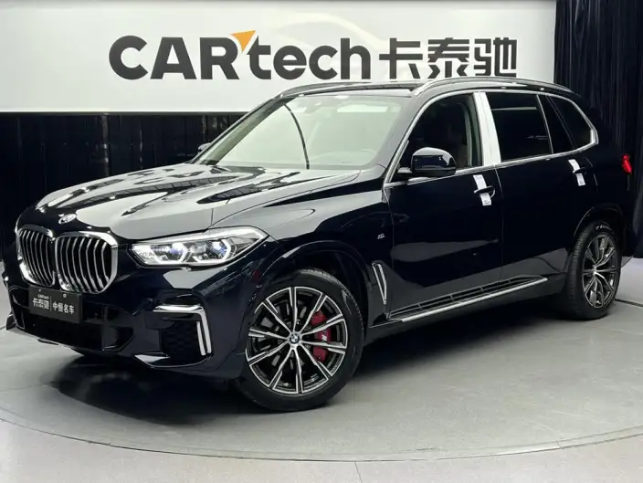 BMW X5 2022 Model xDrive 30Li Exclusive Model M Sports Set – фото 1